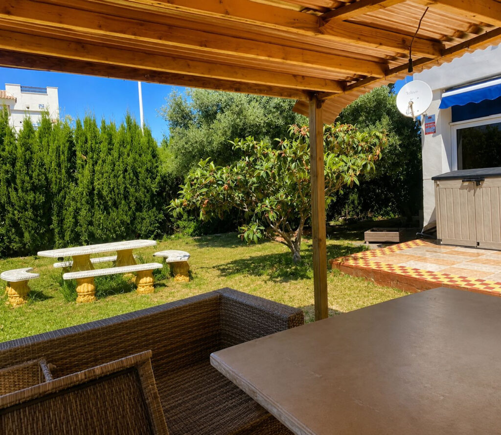 Ground Floor Apartment in Nueva Andalucia