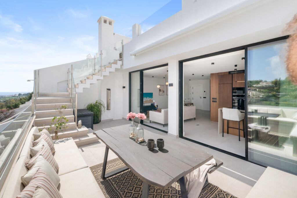 Luxury turnkey Penthouse in La Quinta with 100m2 terrace