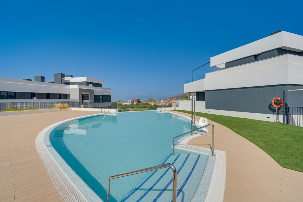 Brand-new, three bedroom apartment in the sought-after gated community of Medblue, in Altos de los Monteros