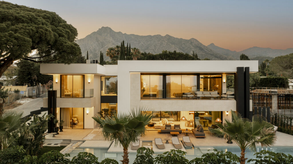 Exclusive Villa in Rocío de Nagüeles