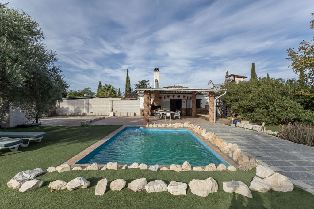 Rural house in operation in Capacena