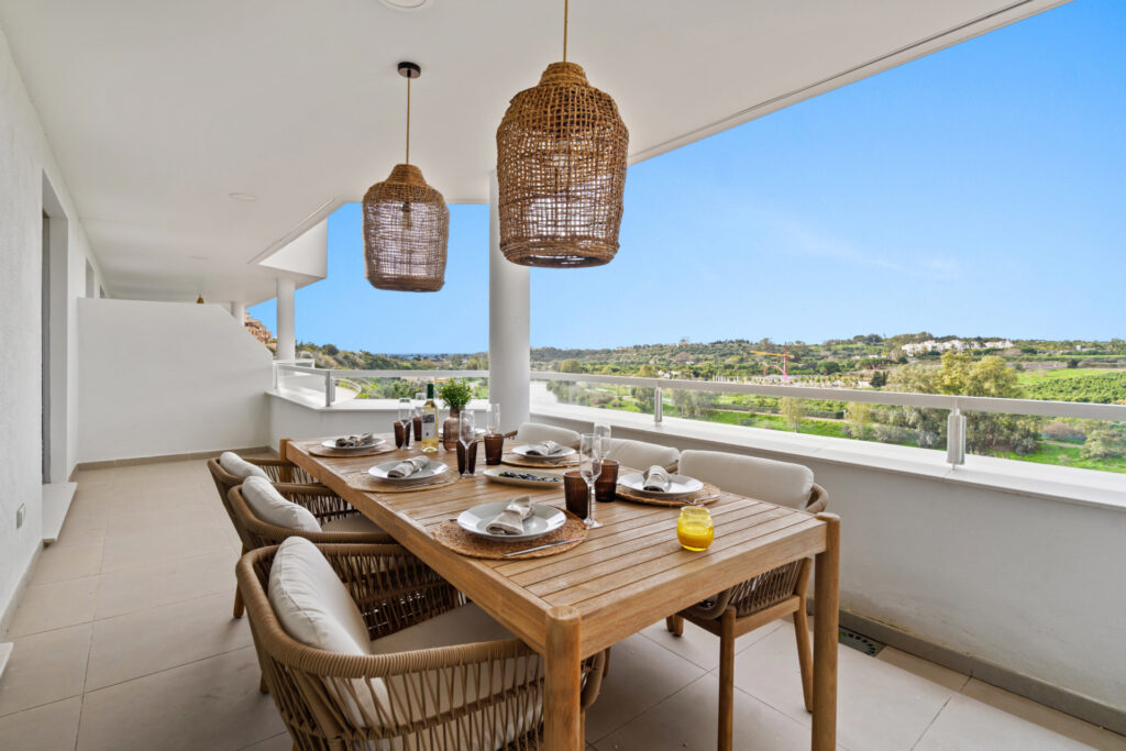 Brand New 3-Bedroom Apartment with Sea & Mountain Views – New Golden Mile