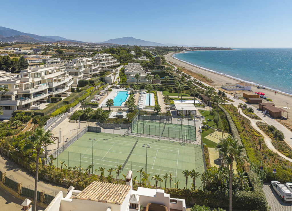 Apartment in Estepona East