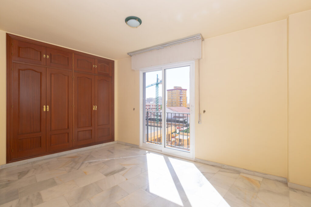 Luminoso piso exterior de 90 m² con orientación sur en Fuengirola